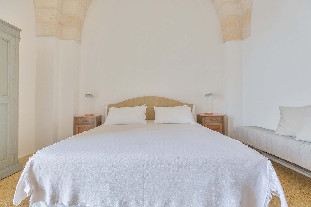 Photo of Bedroom in Oria Historic Centre