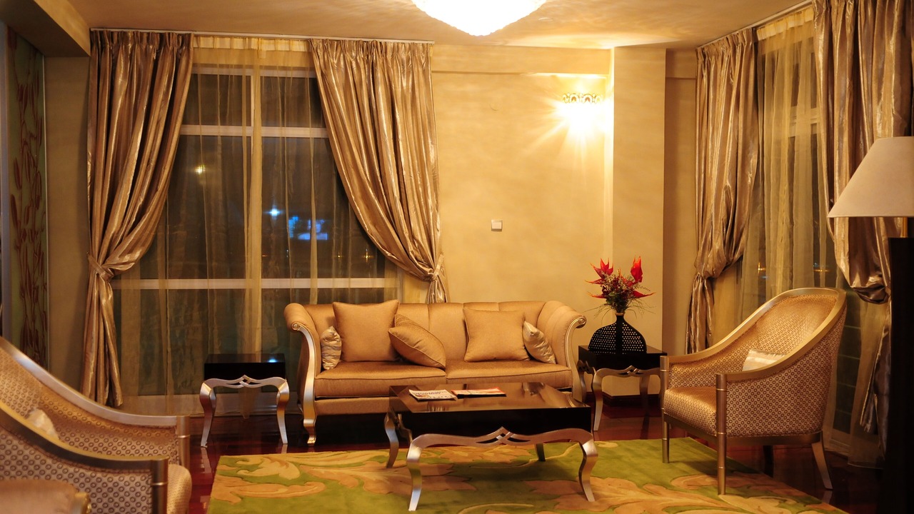 Photo of Others in Nifas Silk-Lafto