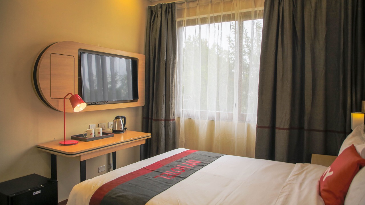 Photo of Bedroom in Debre Zeyit