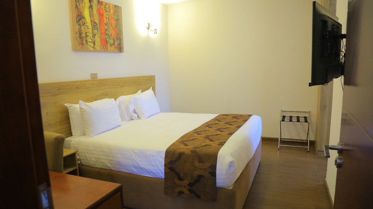 Photo of Bedroom in Nifas Silk-Lafto