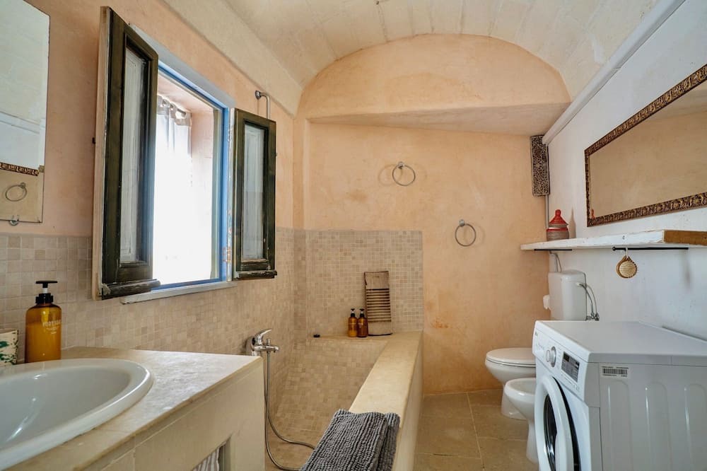 Photo of Bathroom in Poggiardo