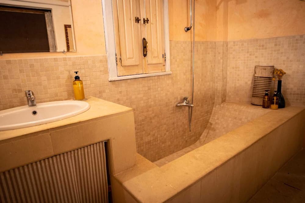 Photo of Bathroom in Poggiardo