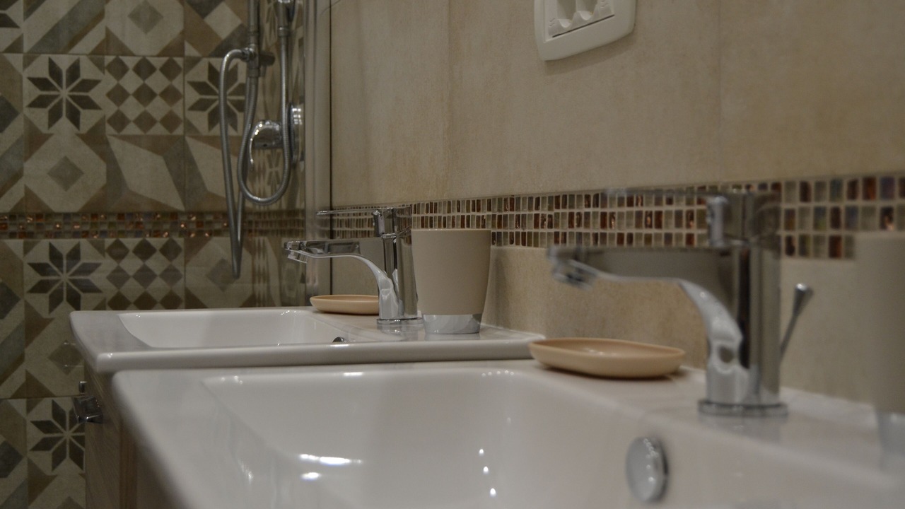 Photo of Bathroom in Magna Grecia