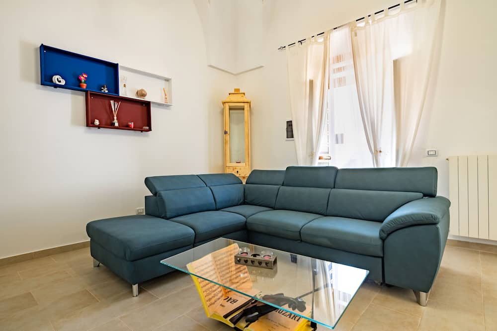 Photo of Livingroom in Montalbano