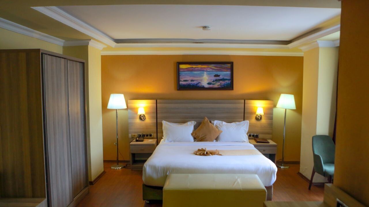 Photo of Bedroom in Nifas Silk-Lafto