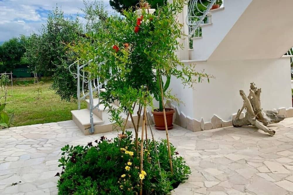 Photo of Patio Balcony in Lesina