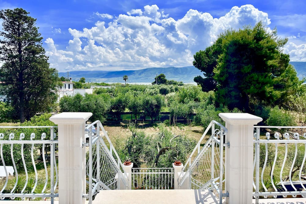 Photo of Outdoor in Lesina