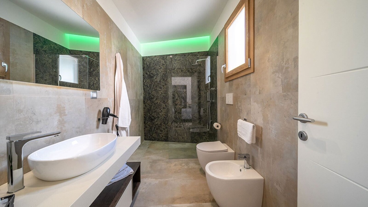 Photo of Bathroom in Alliste