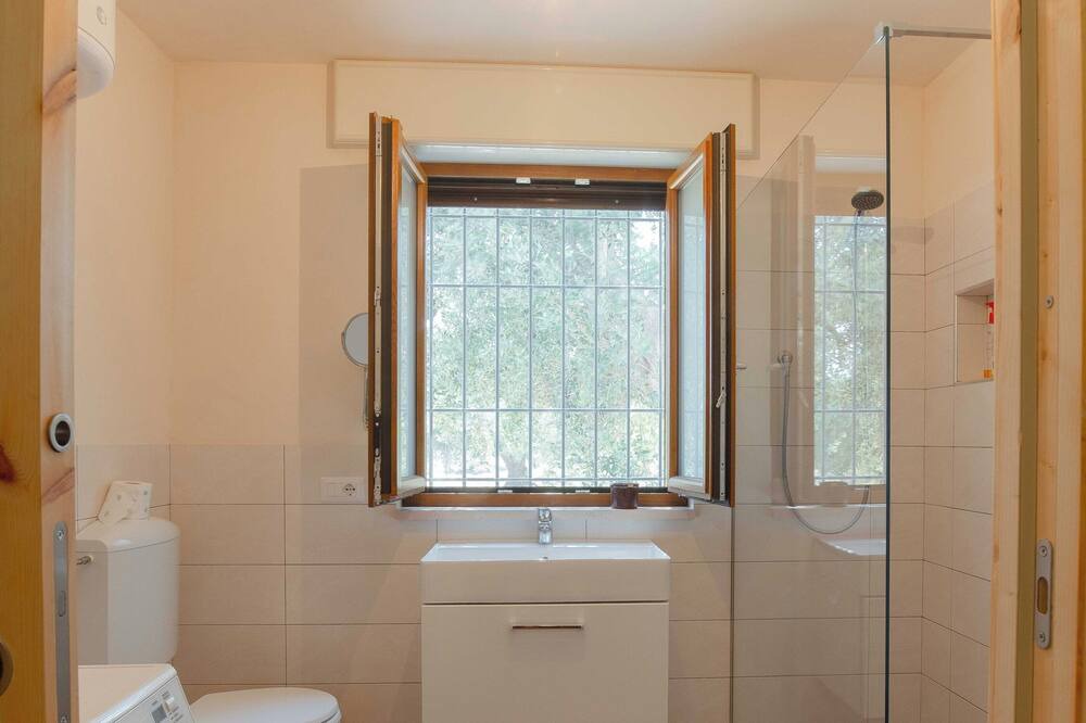 Photo of Bathroom in Villa Castelli