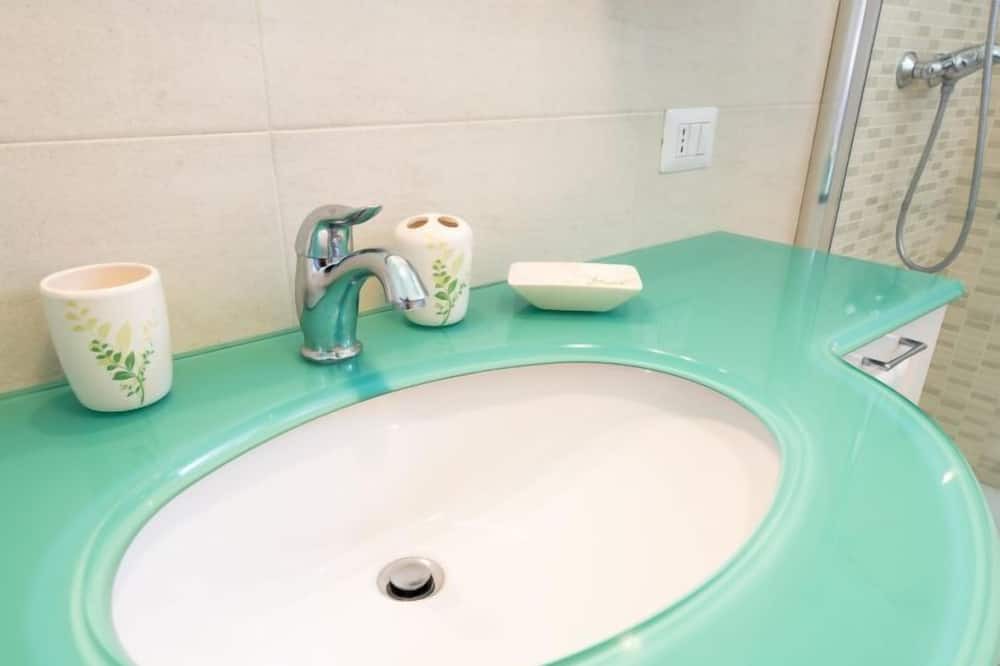 Photo of Bathroom in Torre Suda