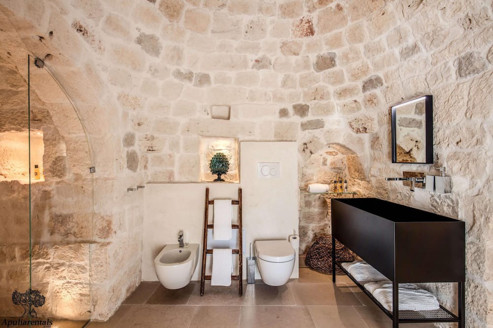 Photo of Bathroom in Ostuni
