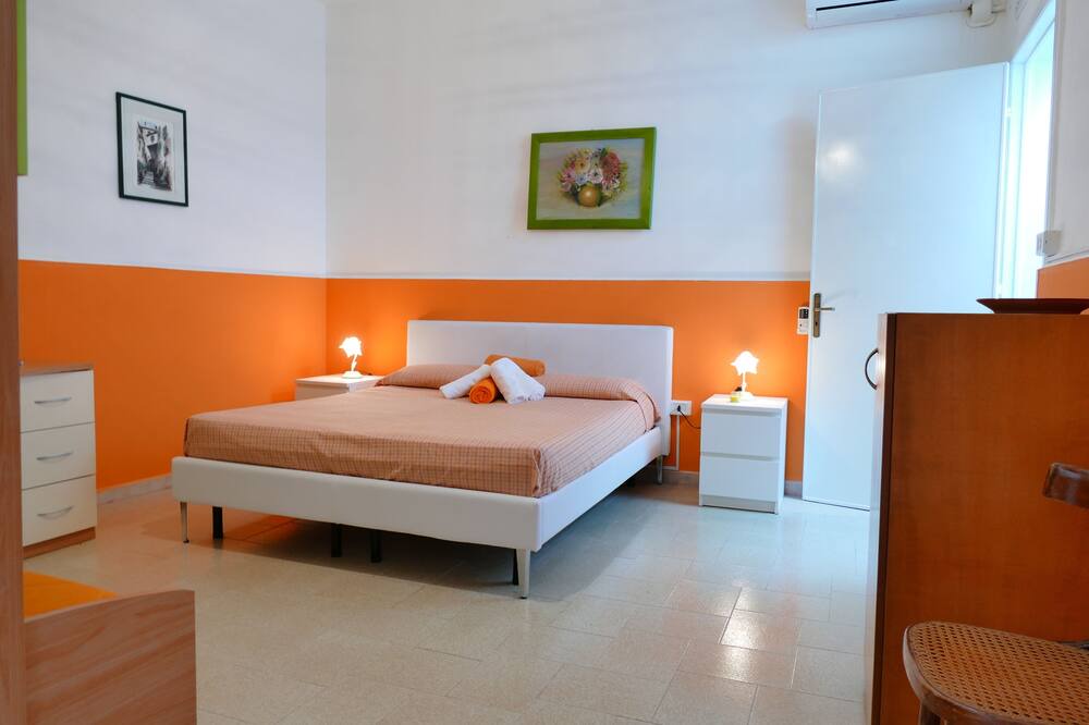 Photo of Bedroom in Torre Lapillo