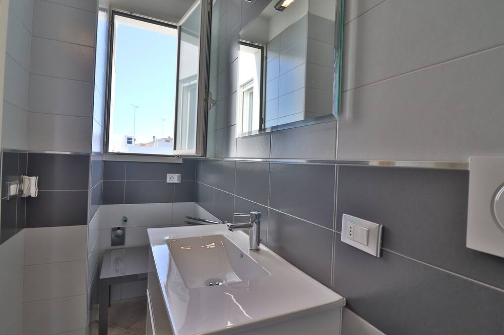 Photo of Bathroom in Otranto