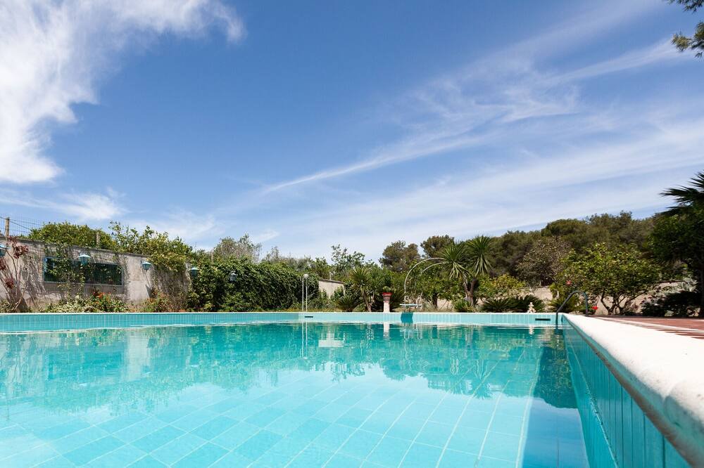 Photo of Outdoor in Oria