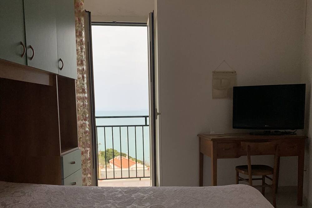 Photo of Bedroom in Rodi Garganico