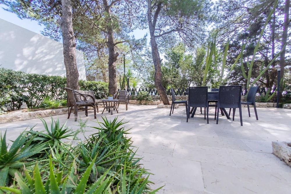 Photo of Outdoor in Castro Marina