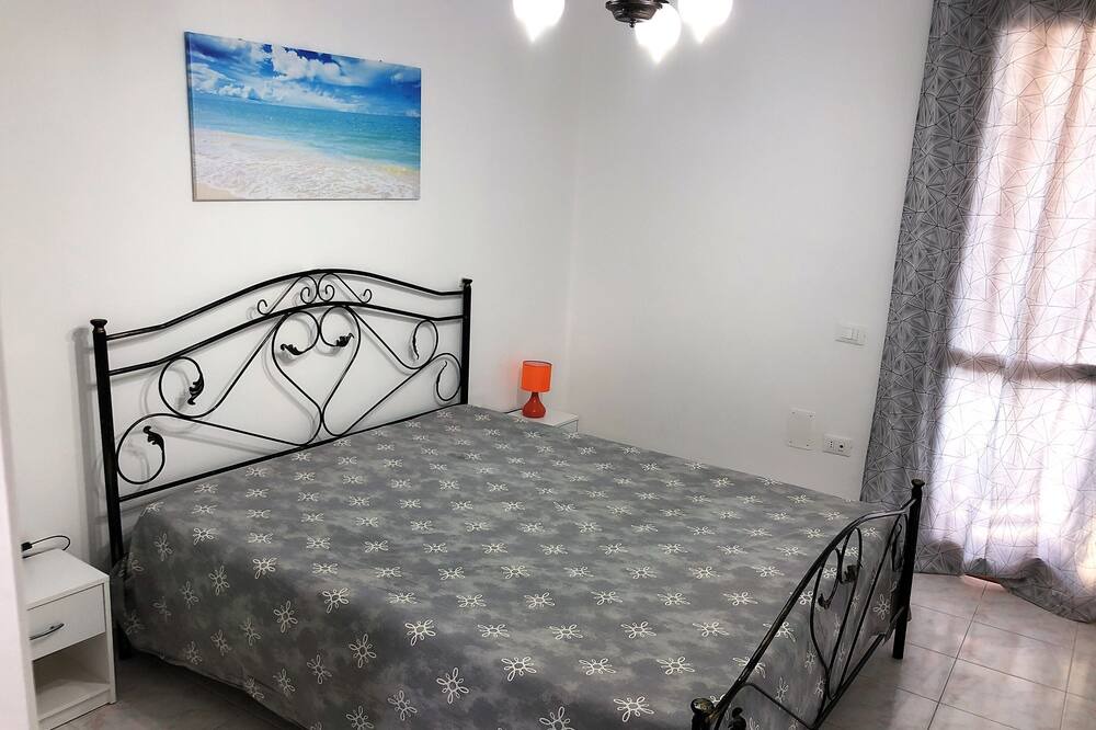 Photo of Bedroom in Torre Saracena