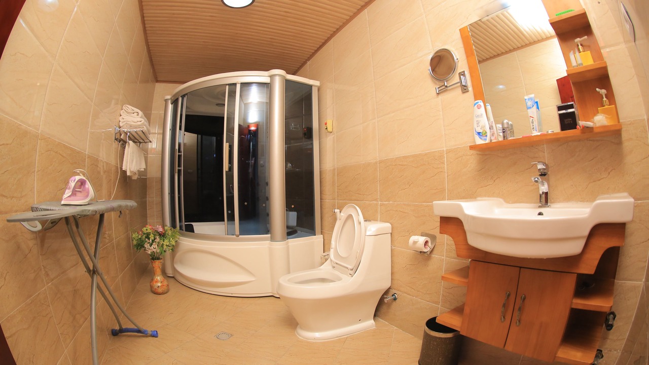 Photo of Bathroom in Piazza