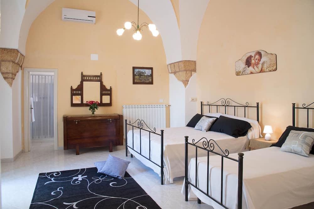 Photo of Bedroom in Montesano Salentino
