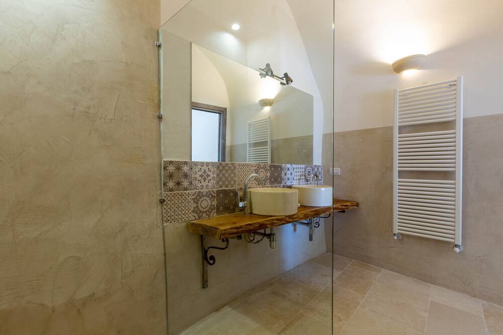 Photo of Bathroom in Ostuni