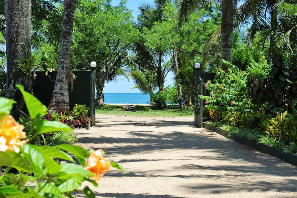 Photo of Outdoor in Foulpointe