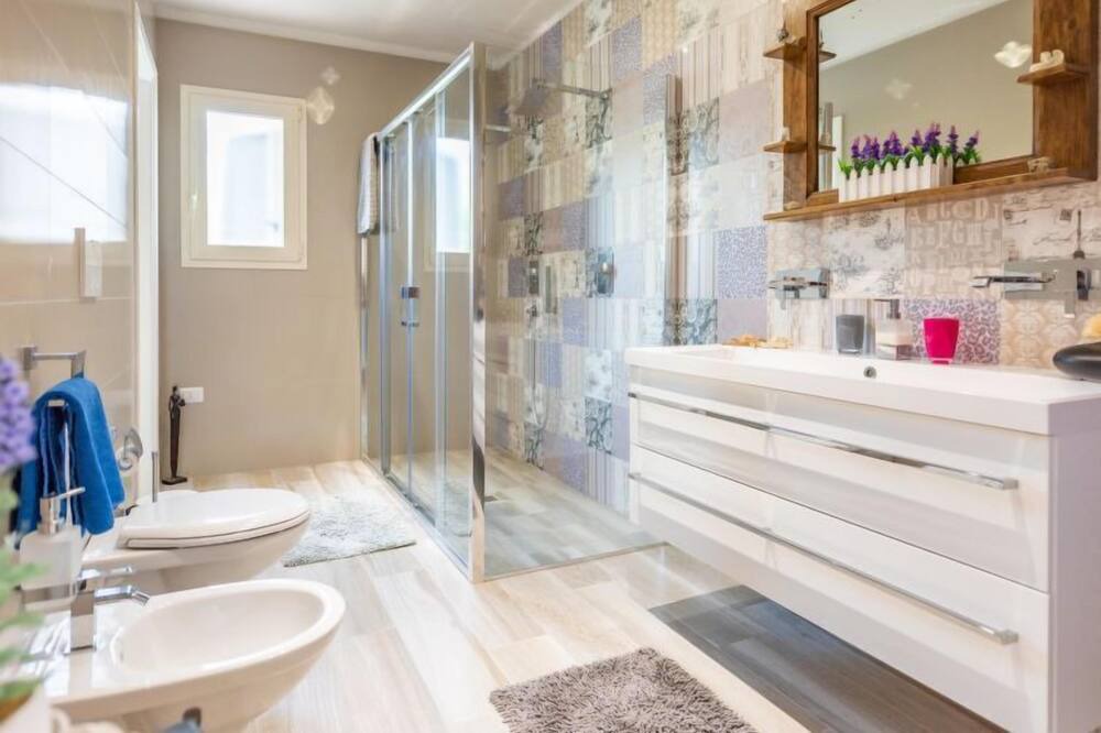 Photo of Bathroom in Marina di Mancaversa