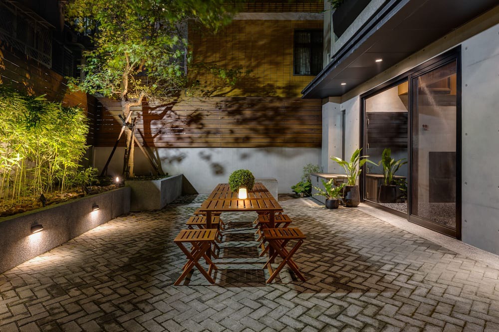 Photo of Patio Balcony in Daan