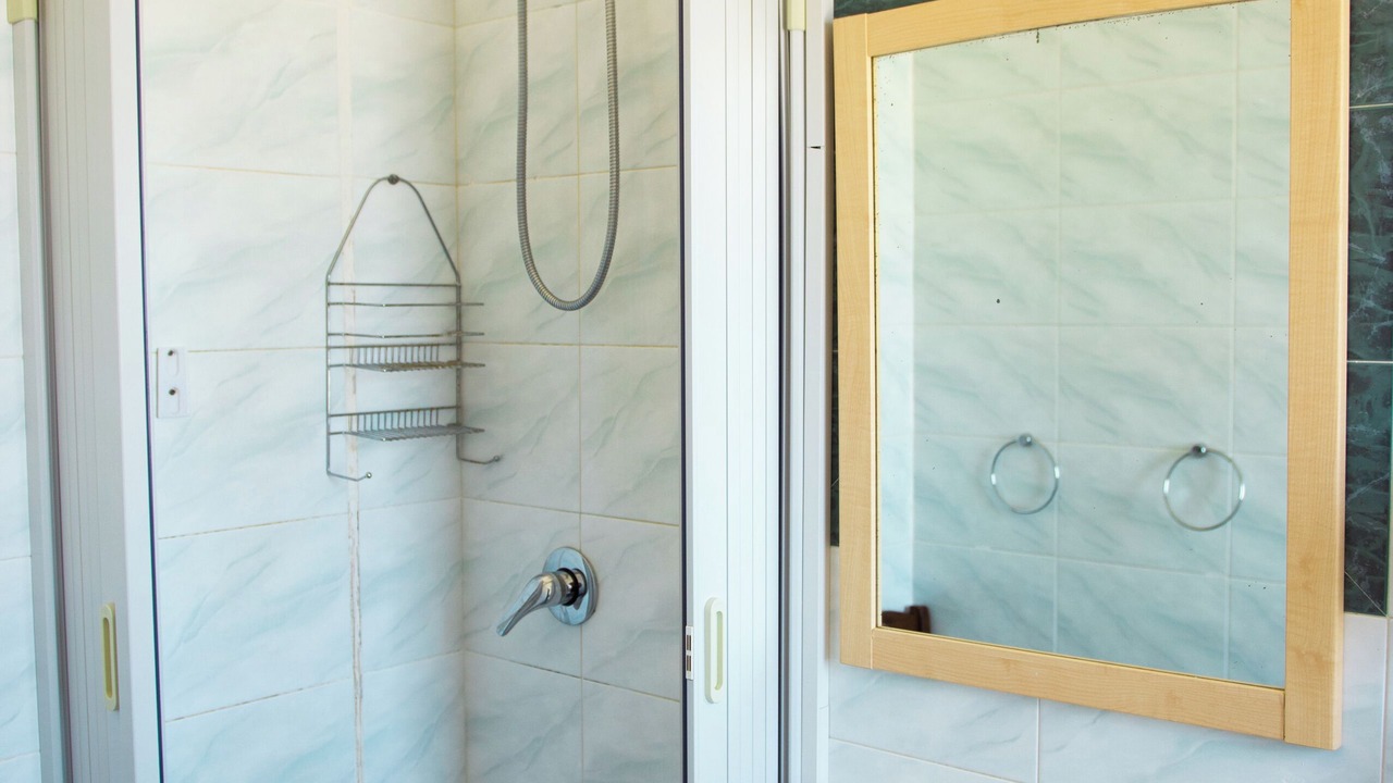 Photo of Bathroom in Vanze