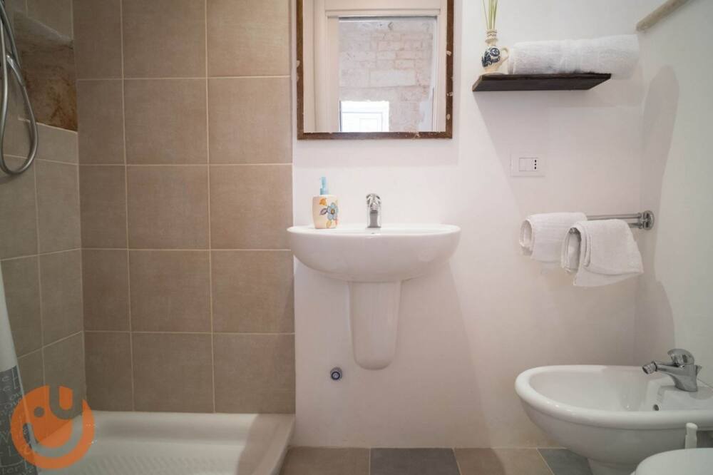 Photo of Bathroom in Fumarola