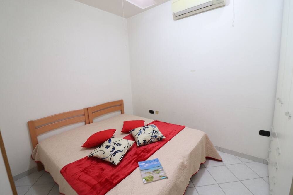 Photo of Bedroom in Otranto