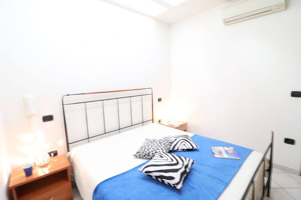 Photo of Bedroom in Otranto