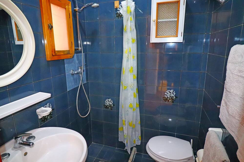 Photo of Bathroom in Otranto