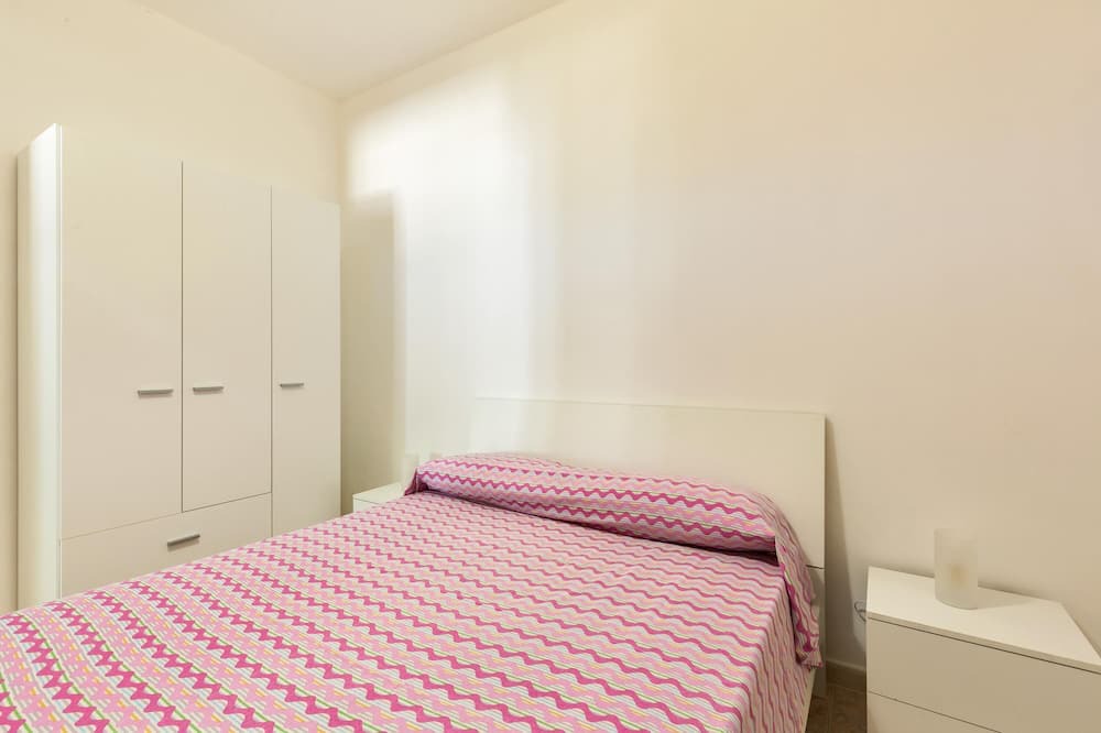 Photo of Bedroom in Torre Squillace