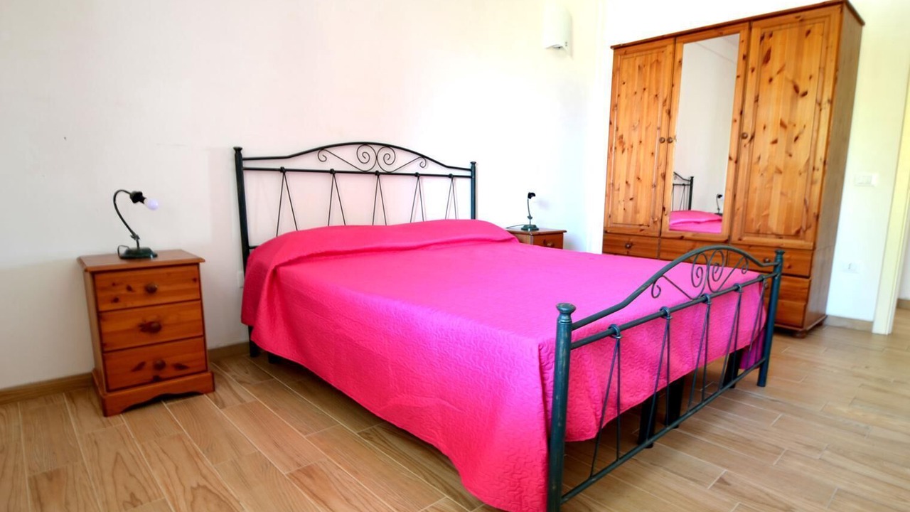 Photo of Bedroom in Roca Vecchia
