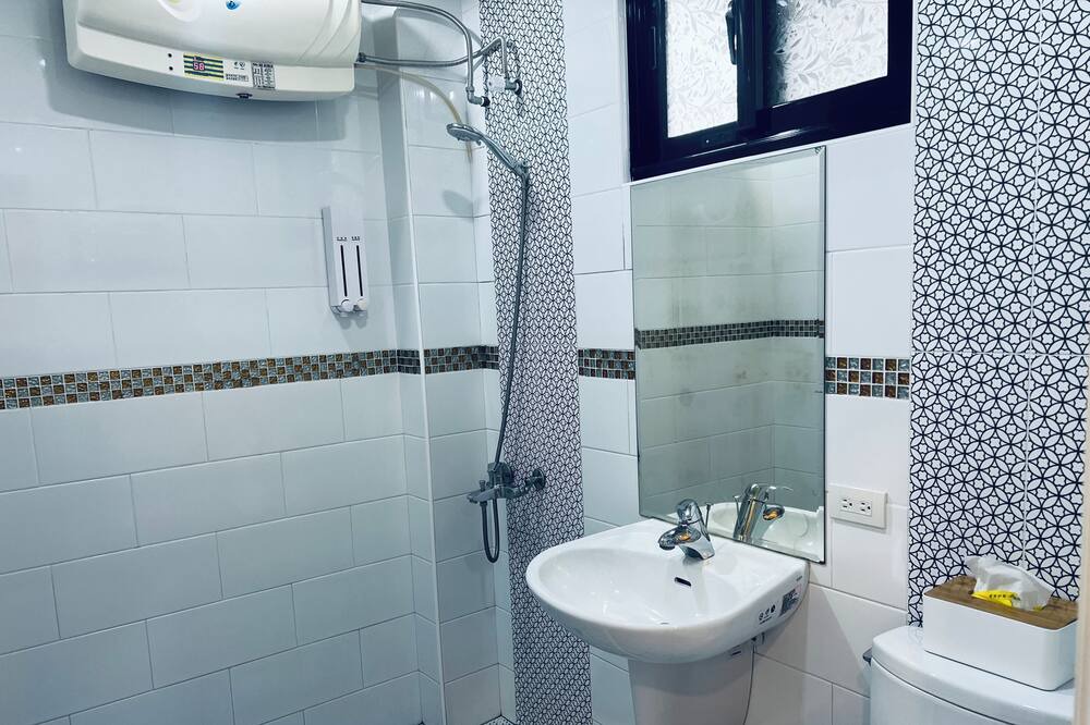 Photo of Bathroom in Tamsui