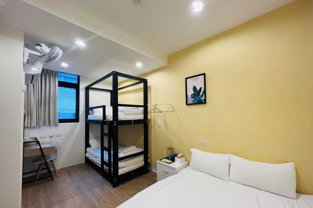 Photo of Bedroom in Tamsui