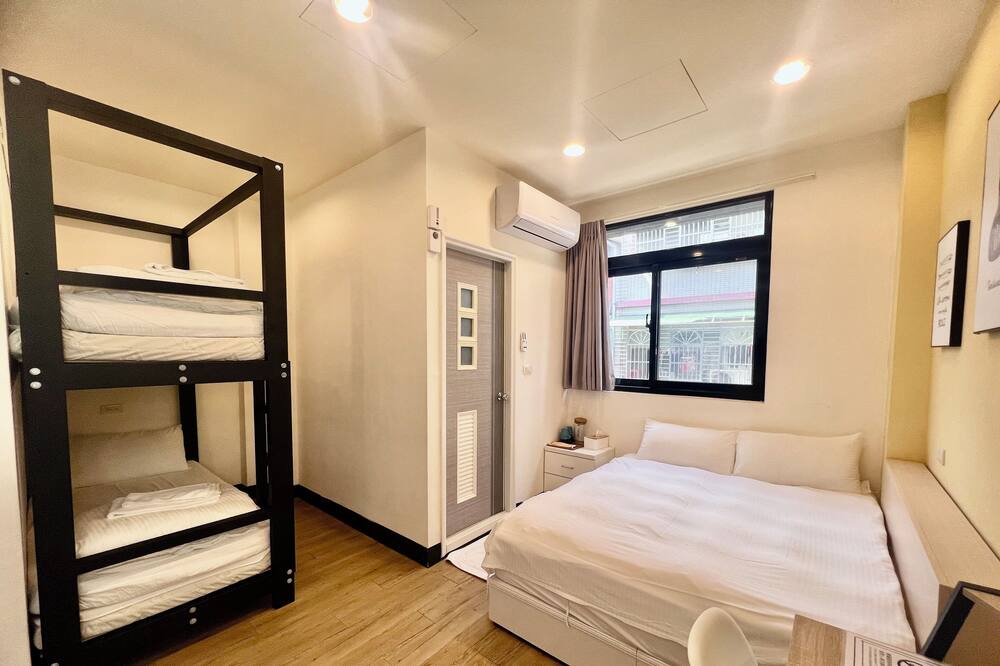 Photo of Bedroom in Tamsui