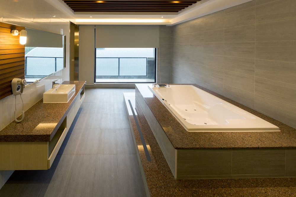 Photo of Bathroom in Xizhi District