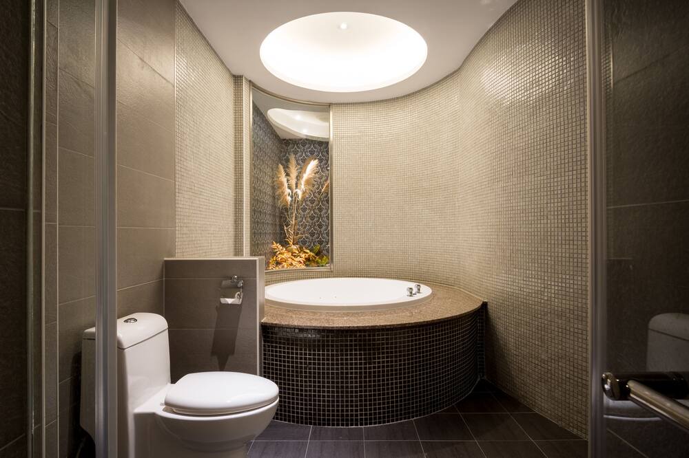 Photo of Bathroom in Xizhi District