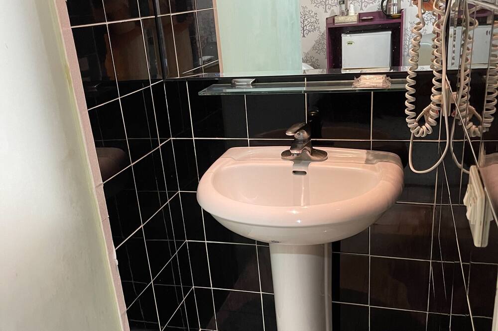 Photo of Bathroom in Tucheng