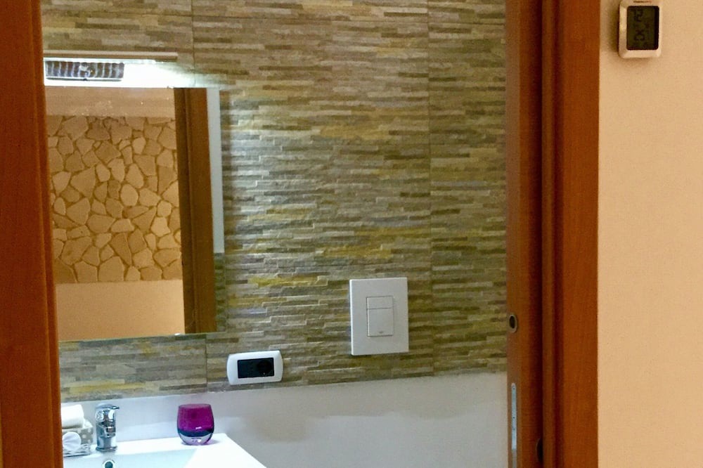 Photo of Bathroom in Municipio 5