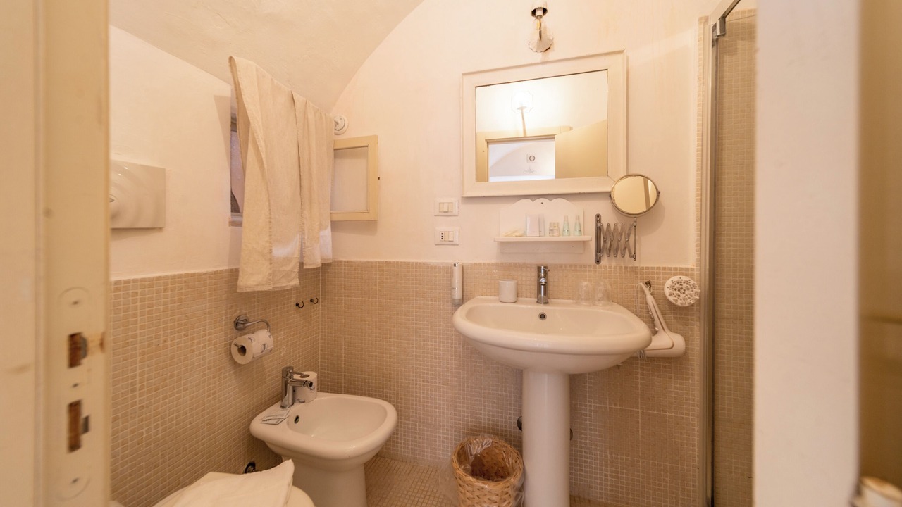 Photo of Bathroom in Otranto Historic Centre