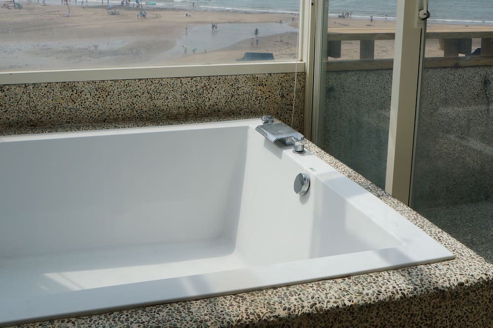 Photo of Bathroom in Shimen District