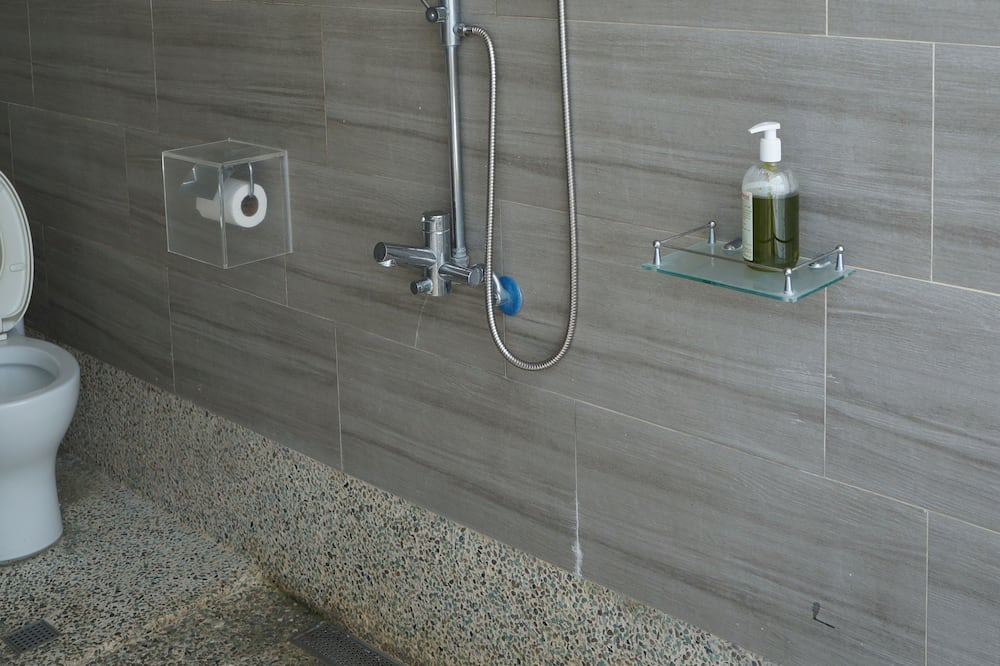 Photo of Bathroom in Shimen District