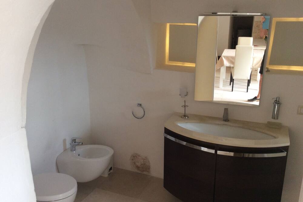 Photo of Bathroom in Ceglie Messapica