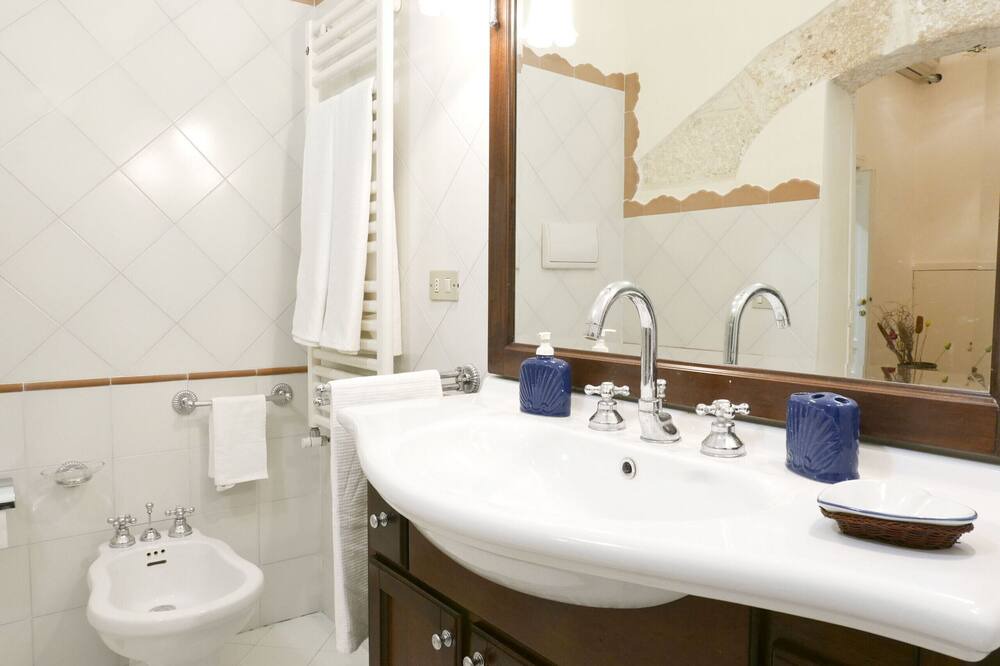 Photo of Bathroom in Ostuni