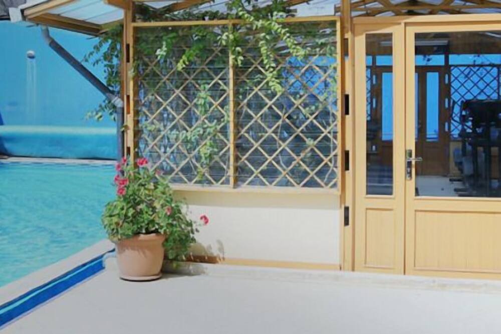Photo of Outdoor in Arada
