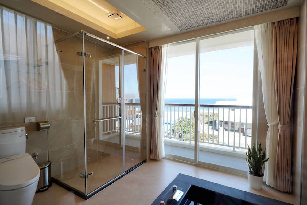 Photo of Bathroom in Eluan