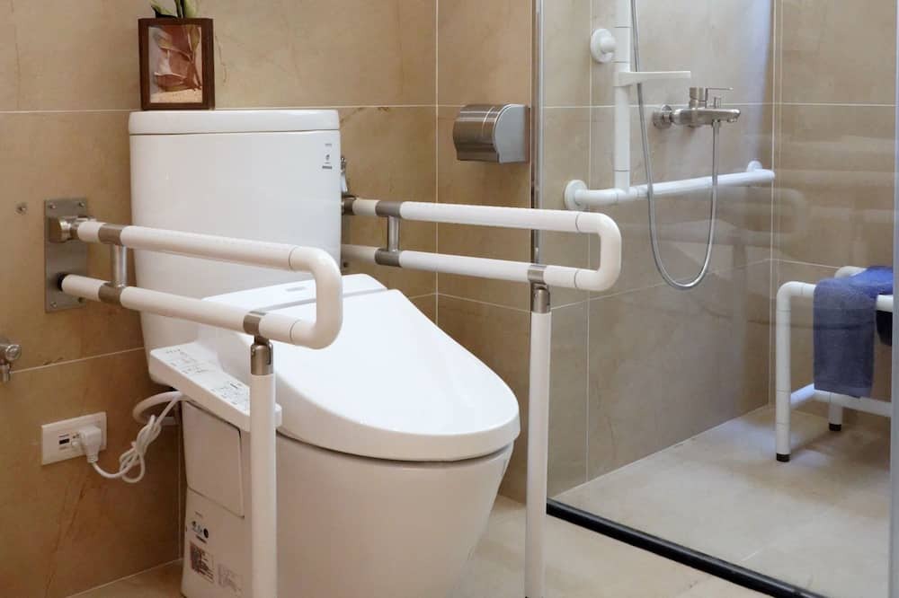 Photo of Bathroom in Eluan