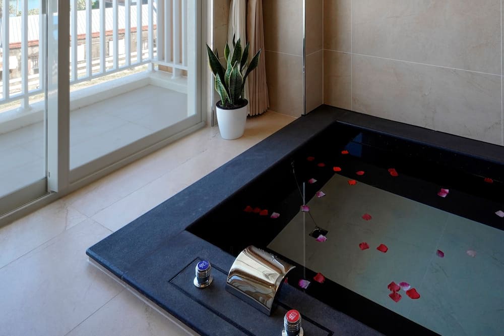 Photo of Bathroom in Eluan